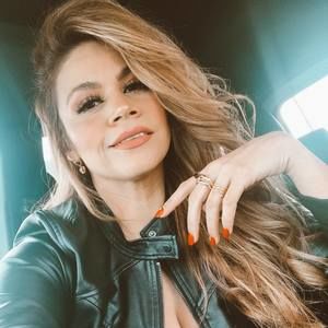 Meet your Posher, Gabriela